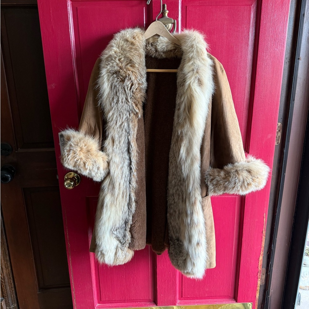 Luxurious Authentic Fur Trimmed Brown Coat vintage